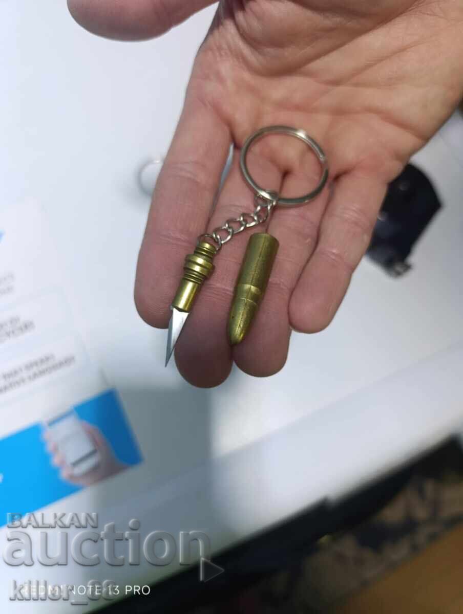 Delivery of Small legs in the shape of a cartridge