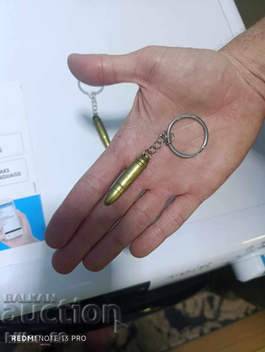 Small legs in the shape of a cartridge - 5