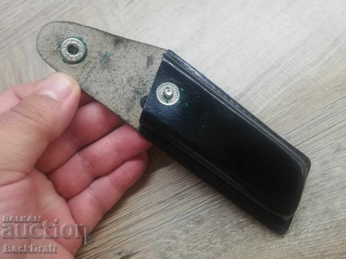 WWII German Wehrmacht Leather Magazine Pouch for Walther Pistol - 6 WWII German Wehrmacht Leather Magazine Pouch for Walther Pistol - 6