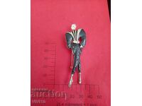 Broșă veche cu email și pietre