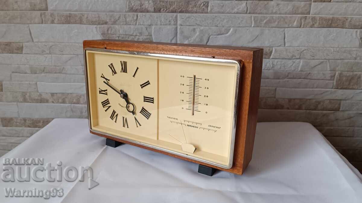 Russian table clock - Mayak with thermometer and hygrometer - 5