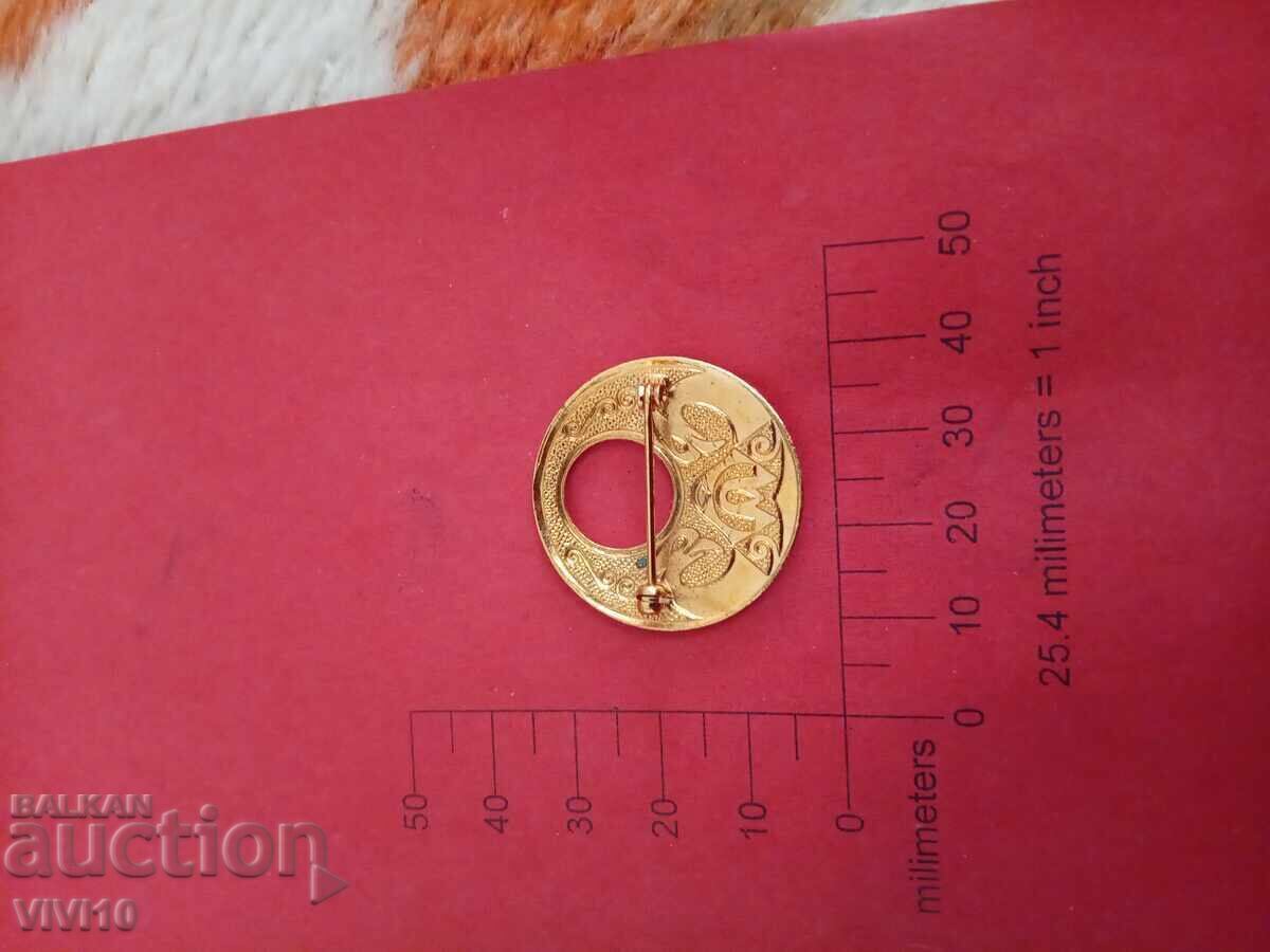 Αντίκα καρφίτσα σμάλτου με τιμή € 25.56 | 49.99 BGN