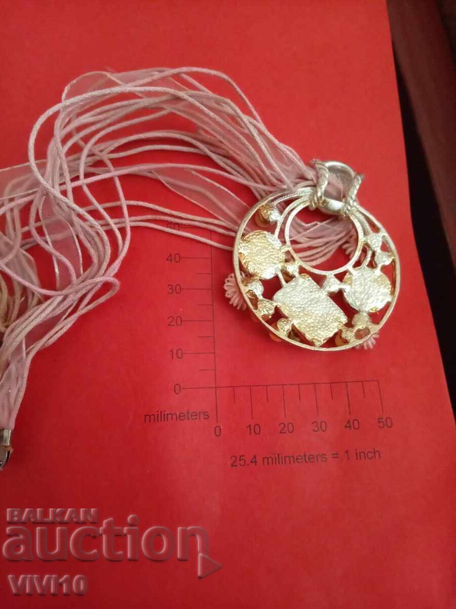 Αρχαίο κολιέ με σμάλτο με τιμή € 15.00 | 29.34 BGN