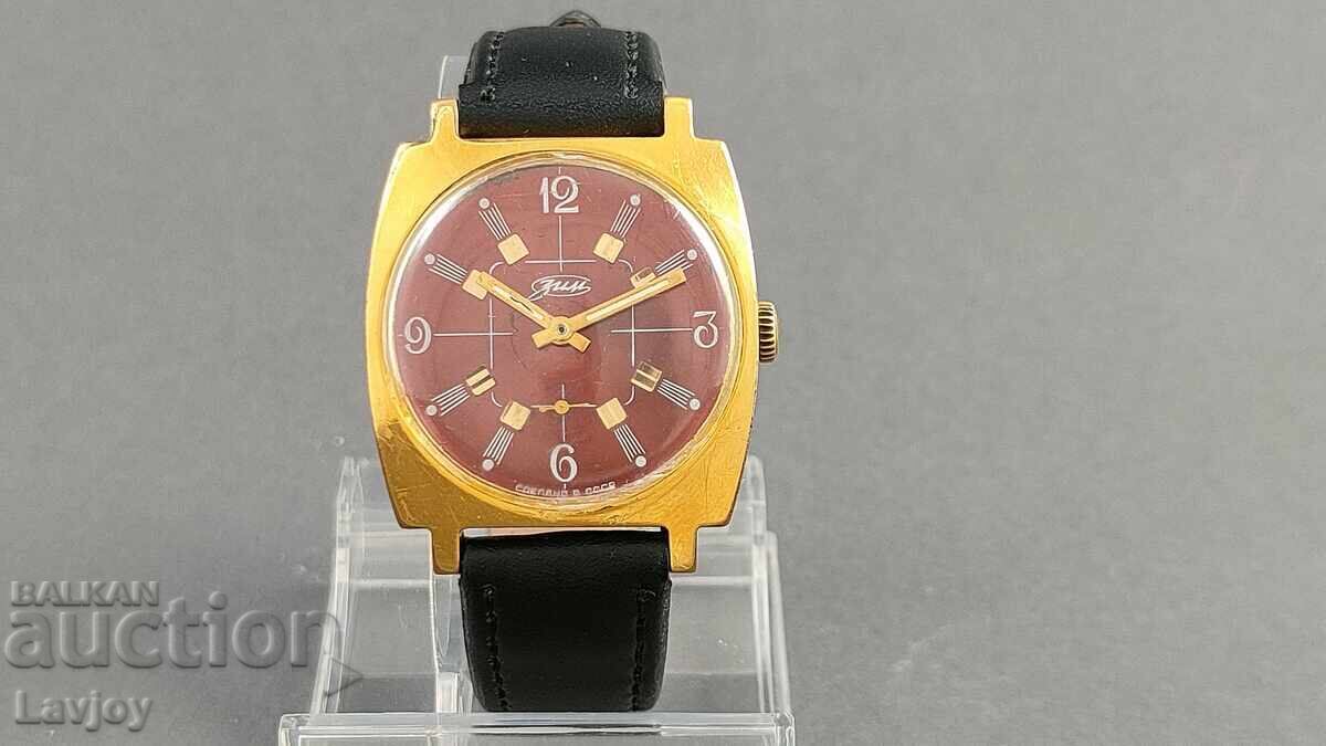 Winter *Victory* Gold-plated Retro Wristwatch with price 80.00 BGN | € 40.90 Winter *Victory* Gold-plated Retro Wristwatch with price 80.00 BGN | € 40.90