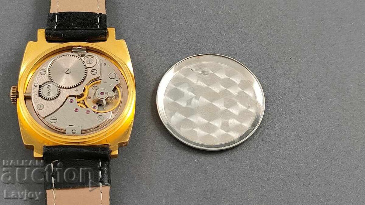 Winter *Victory* Gold-plated Retro Wristwatch - 7 Winter *Victory* Gold-plated Retro Wristwatch - 7