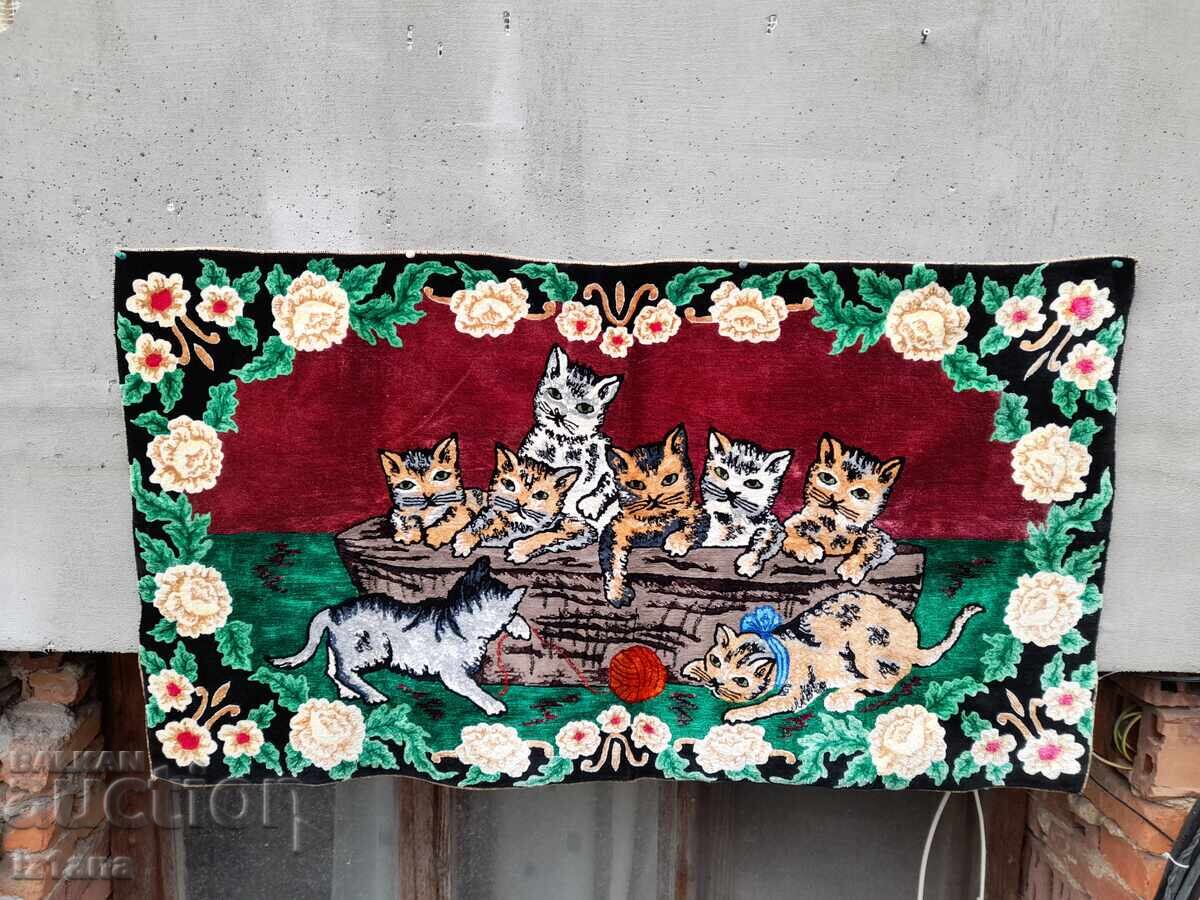 Μοκέτα αντίκα, επένδυση τοίχου με τιμή 85.00 BGN | € 43.46