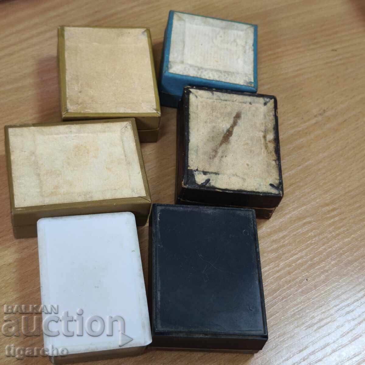 Cutii pentru ceasuri rusești cu preț 60.00 BGN | € 30.68