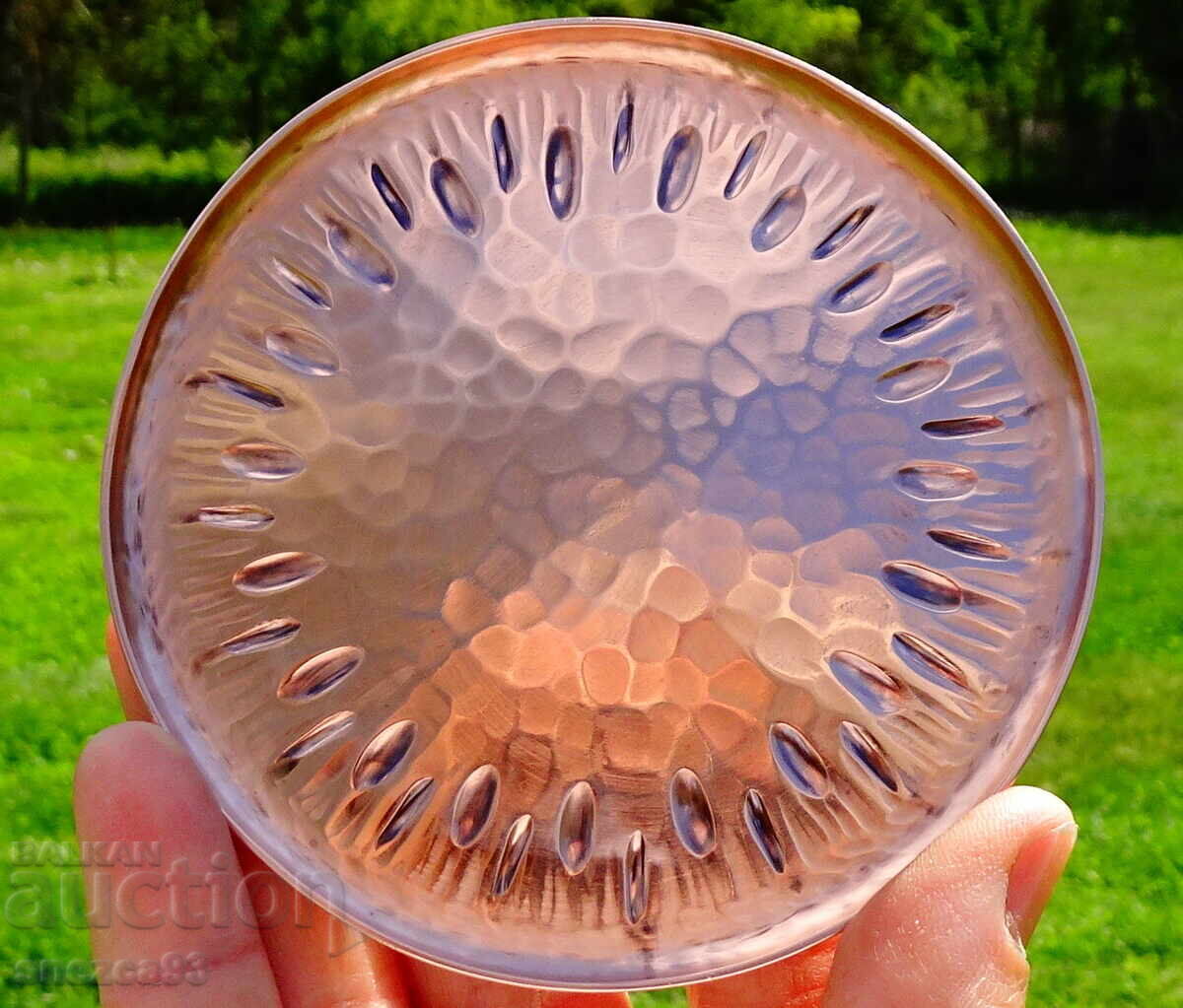 Пет ковани медни чинии,чиста мед. с цена 25.00 лв. | € 12.78