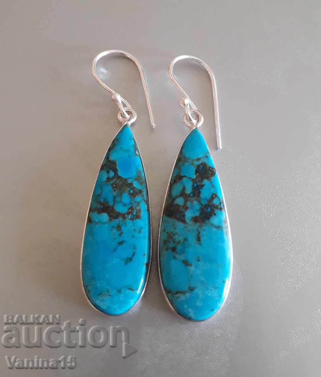 Εισαγωγικά σκουλαρίκια από φυσικό τυρκουάζ με τιμή 60.00 BGN | € 30.68