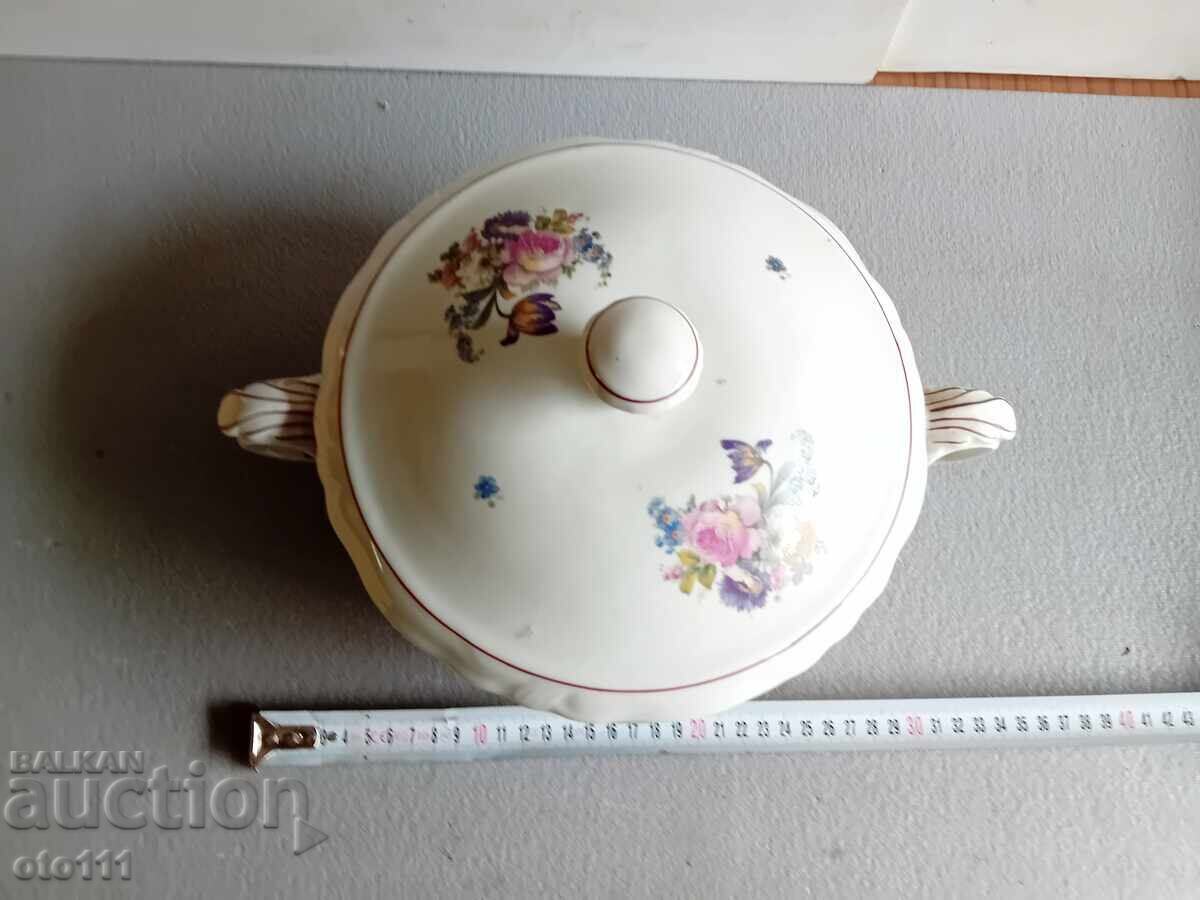 STAR PORCELAIN SOUP TUREEN with price 20.00 BGN | € 10.23