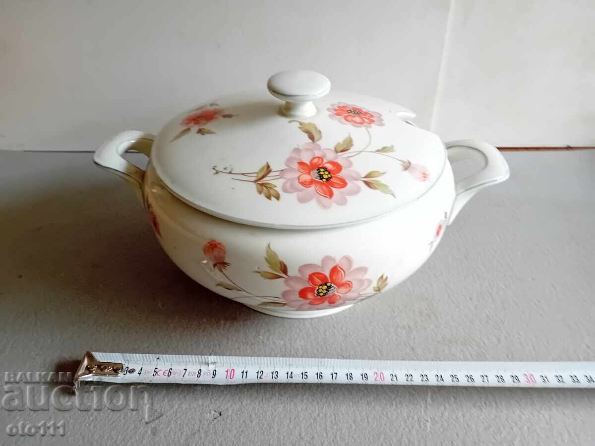 STAR PORCELAIN SOUP TUREEN
