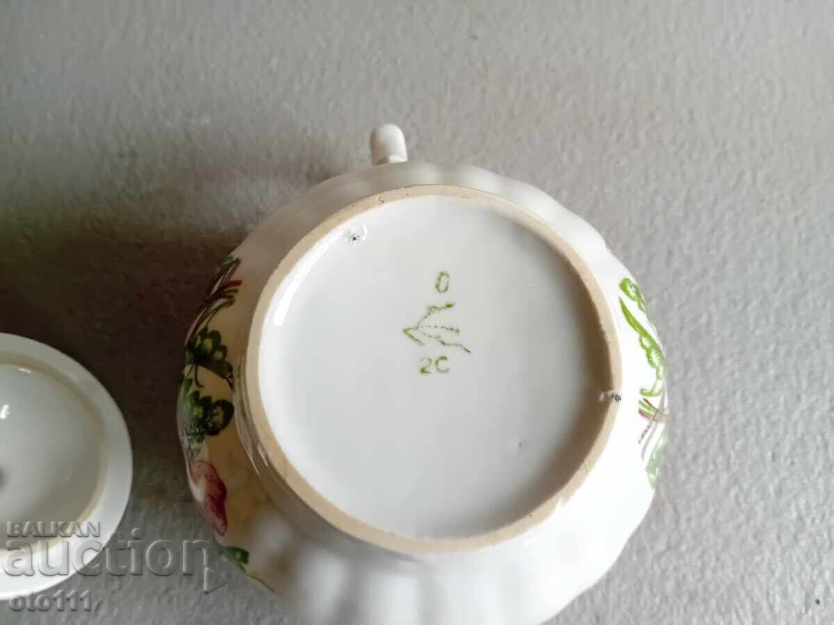 Zaharniță veche din porțelan - 5