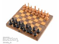 Micul set de șah portabil din lemn 16 x 18 cm