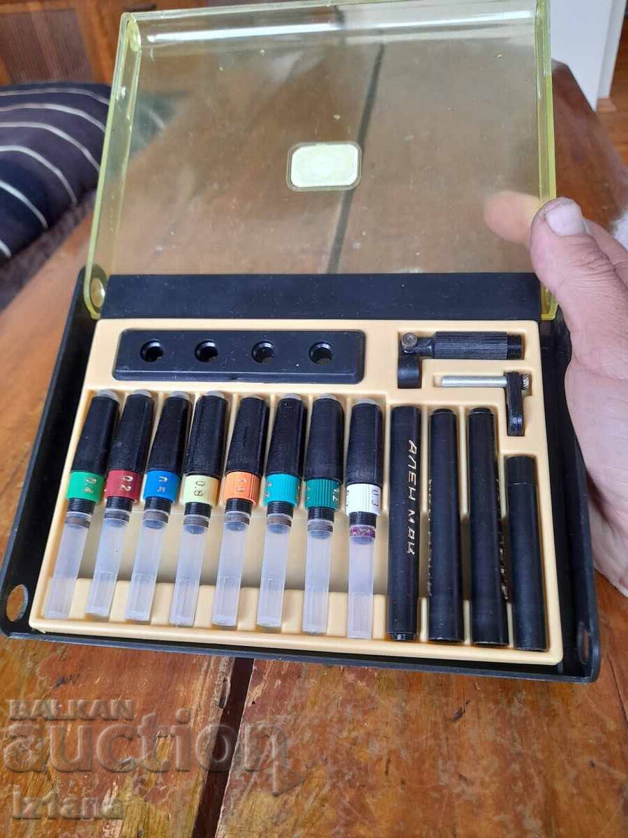 Auction  Old Rapidograph