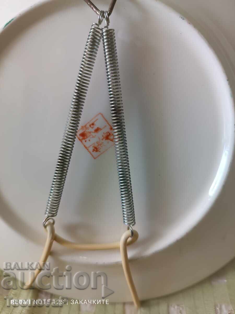 Decorative porcelain plate with a spring for hanging - 6