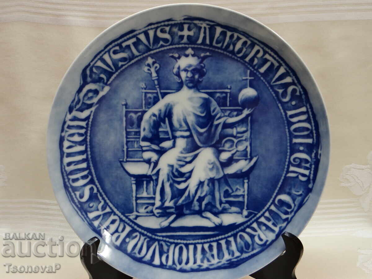 Decorative porcelain plate by FÜRSTENBERG