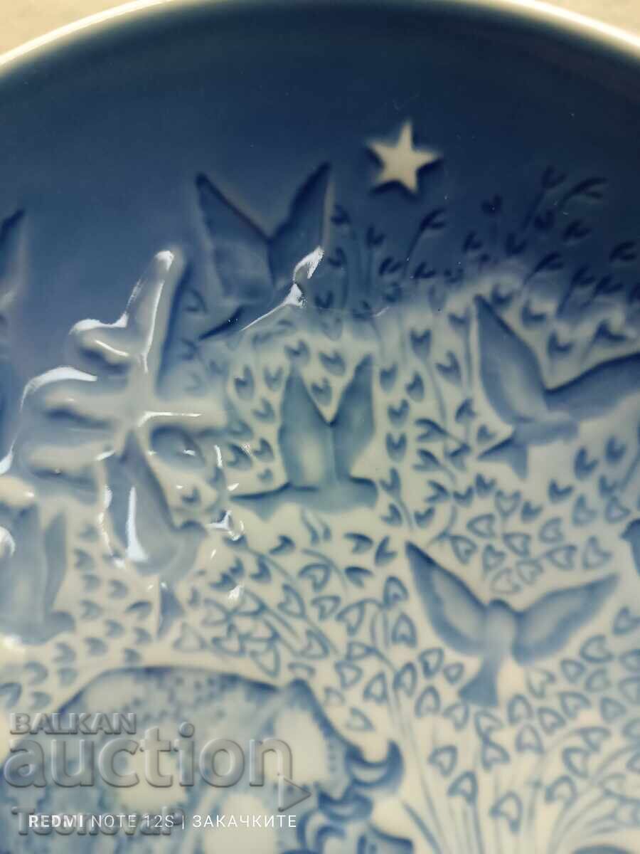 Παράδοση Διακοσμητικό πορσελάνινο πιάτο Bing & Grondahl 1981