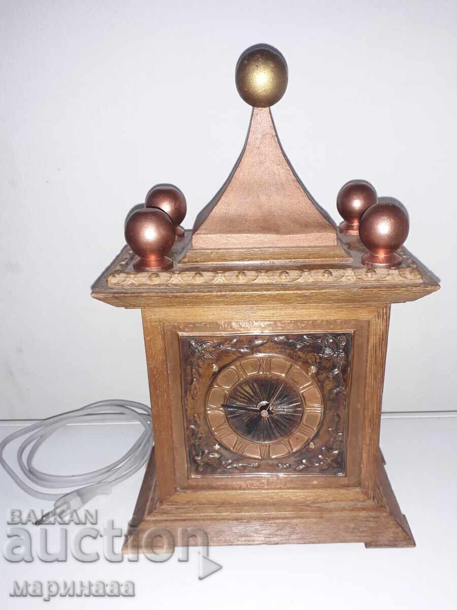 CARCASĂ VECHE. MECANISM ELECTRIC CARCASĂ VECHE. MECANISM ELECTRIC