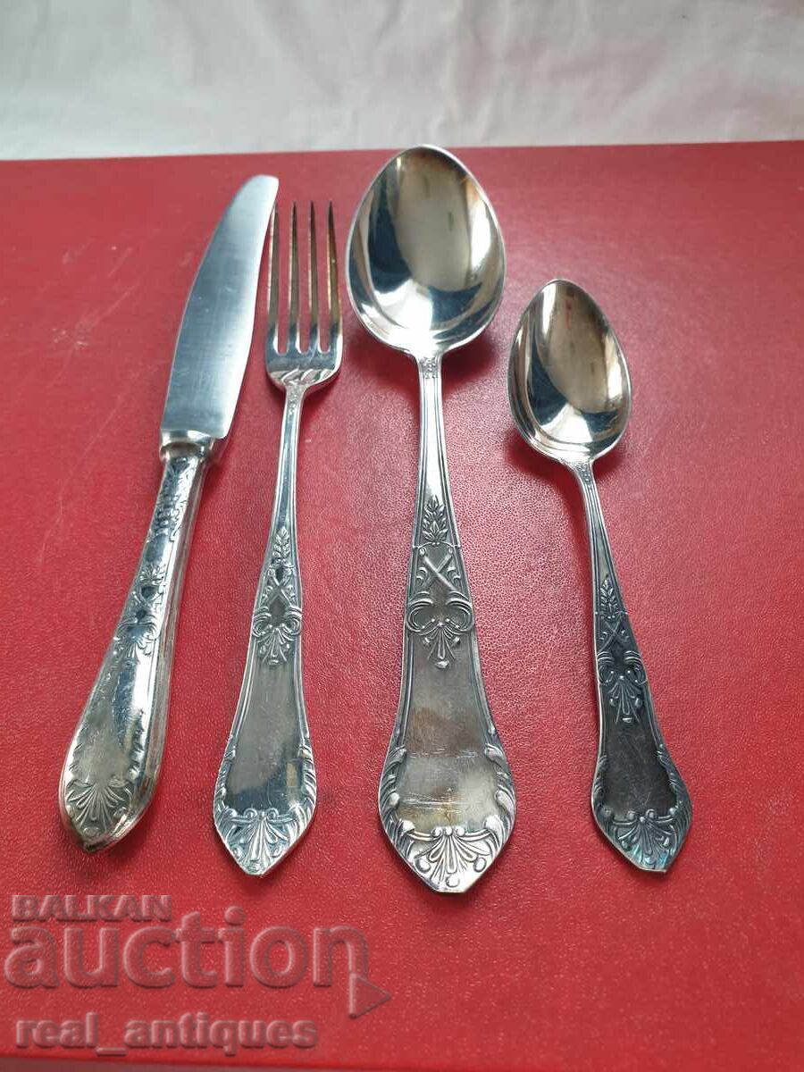Set of silver plated utensils - 5