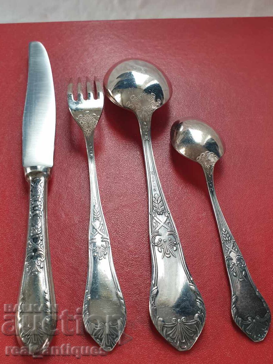 Set of silver plated utensils - 6