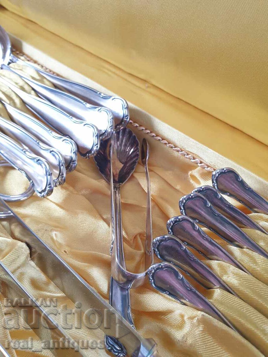 Set of silver plated utensils with price 360.00 BGN | € 184.07