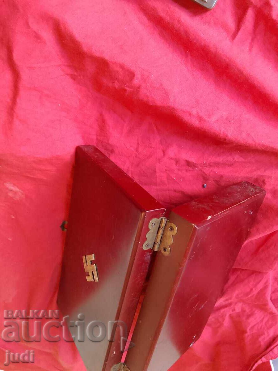 Τρίτο Ράιχ φανταστικό ξύλινο κουτί - 6