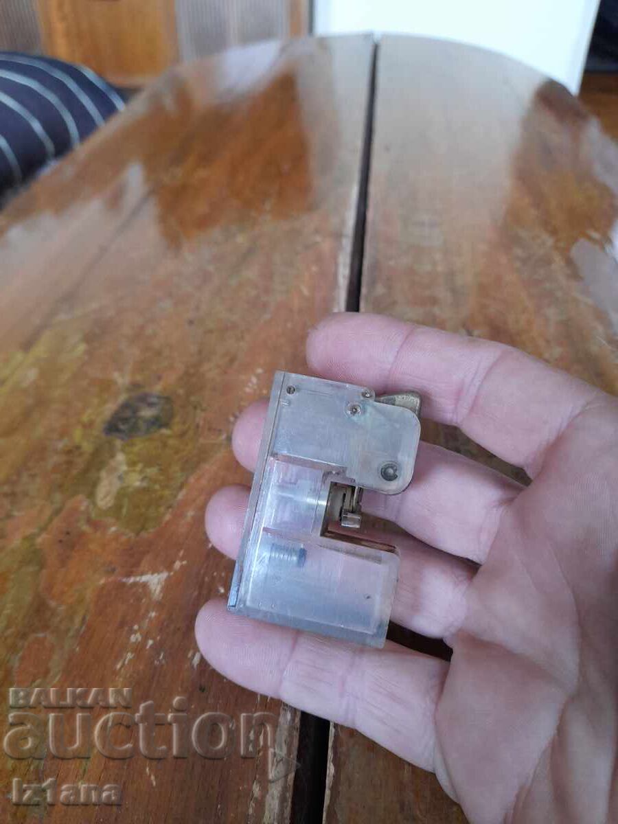 An old lighter with price 55.00 BGN | € 28.12