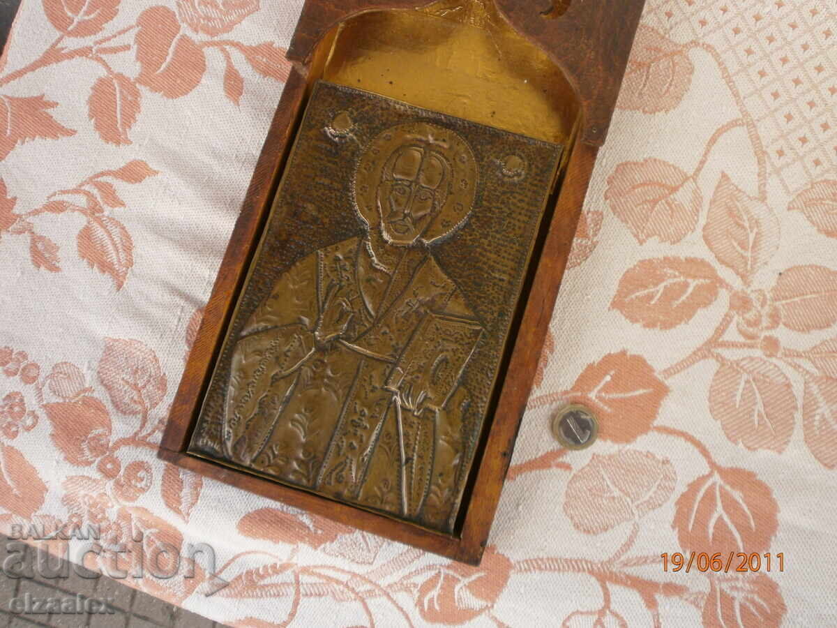 Auction  Bronze Icon of St. Nicholas