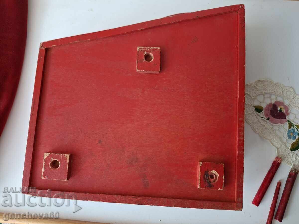 Доставка на Ретро българско детско пиано