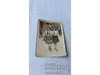 Fotografie Sofia Două fete tinere la plimbare