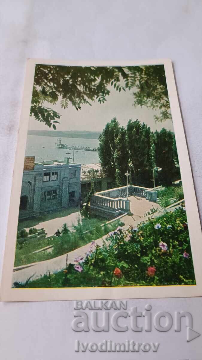 Пощенска картичка Сталин Входът към Северните морски бани