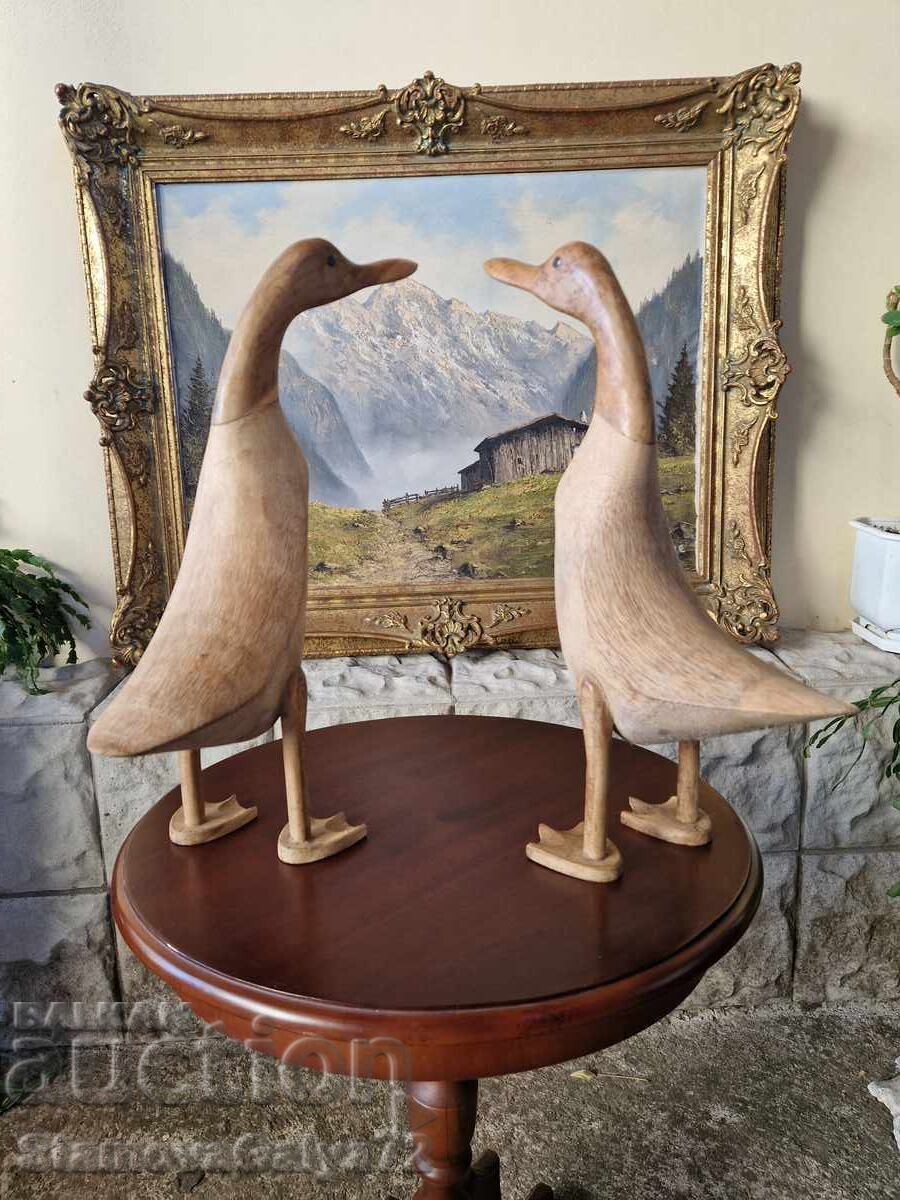 Delivery of Pair of superb antique English wooden figures Delivery of Pair of superb antique English wooden figures