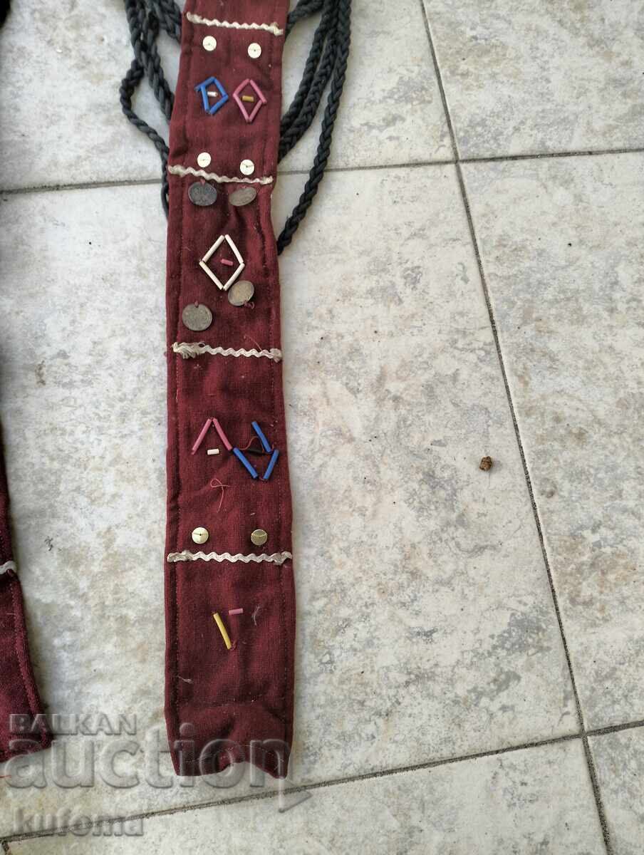 Delivery of Old authentic hairpins for folk costume, 2 pieces Delivery of Old authentic hairpins for folk costume, 2 pieces