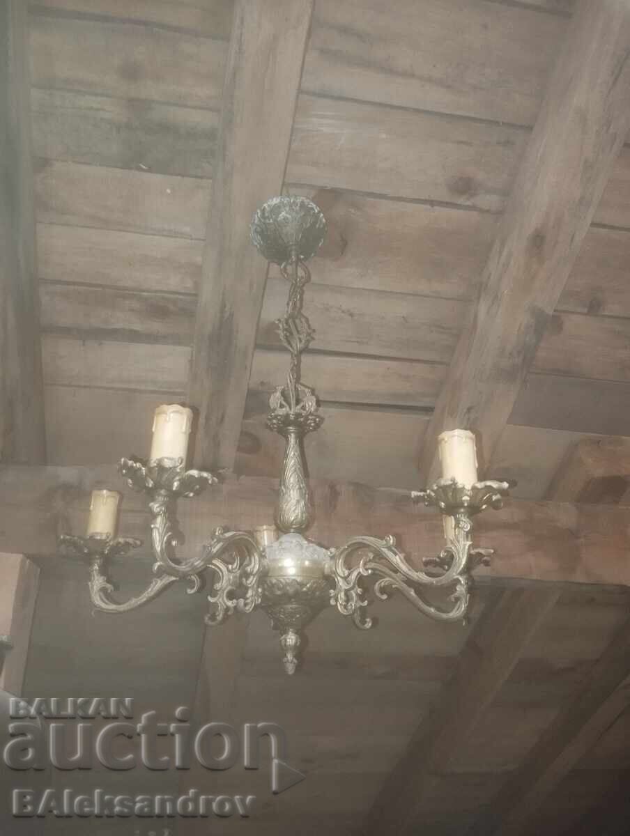 Vechi candelabru din alamă, foarte greu