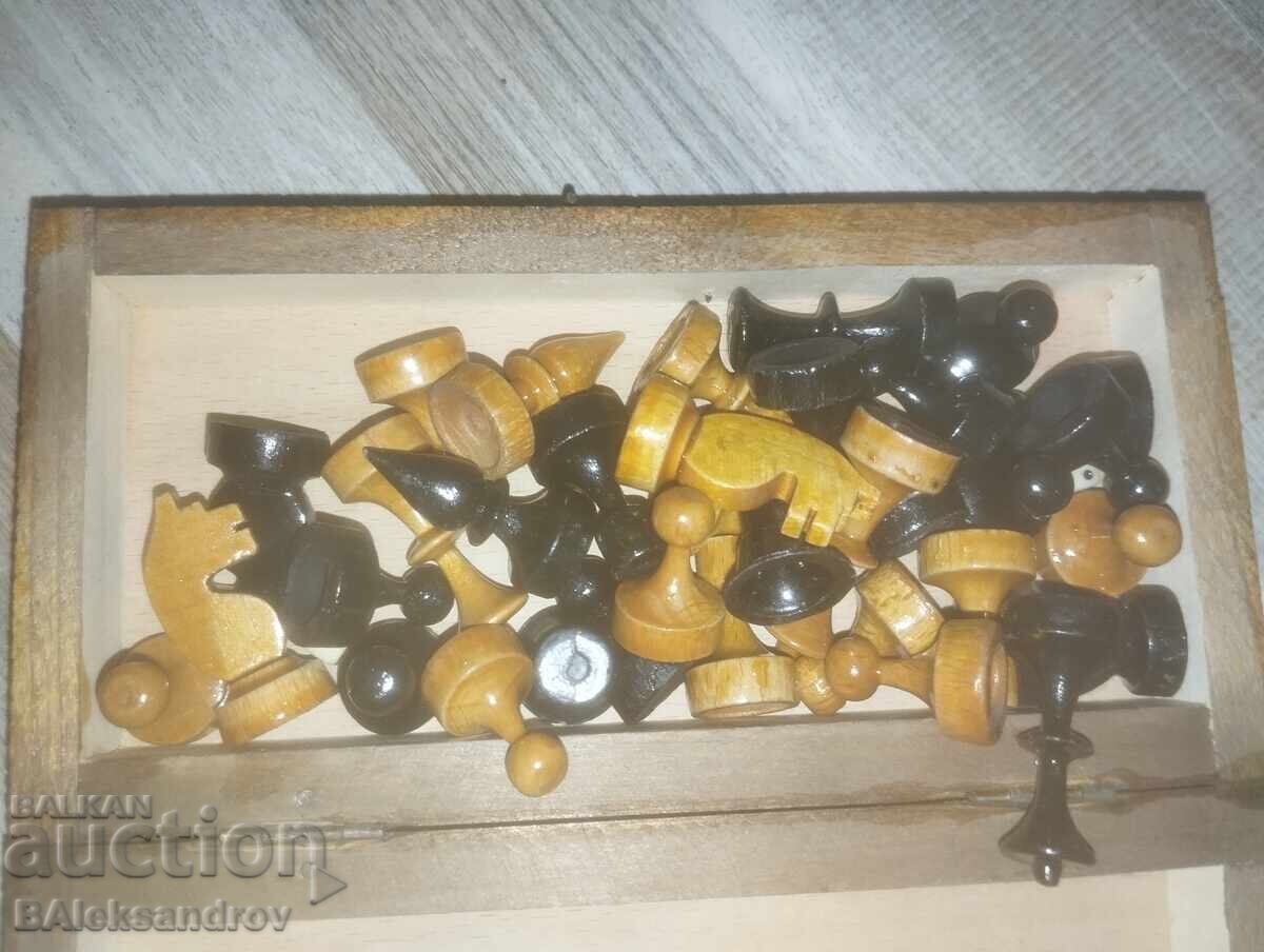 Tourist Chess with price 9.00 BGN | € 4.60