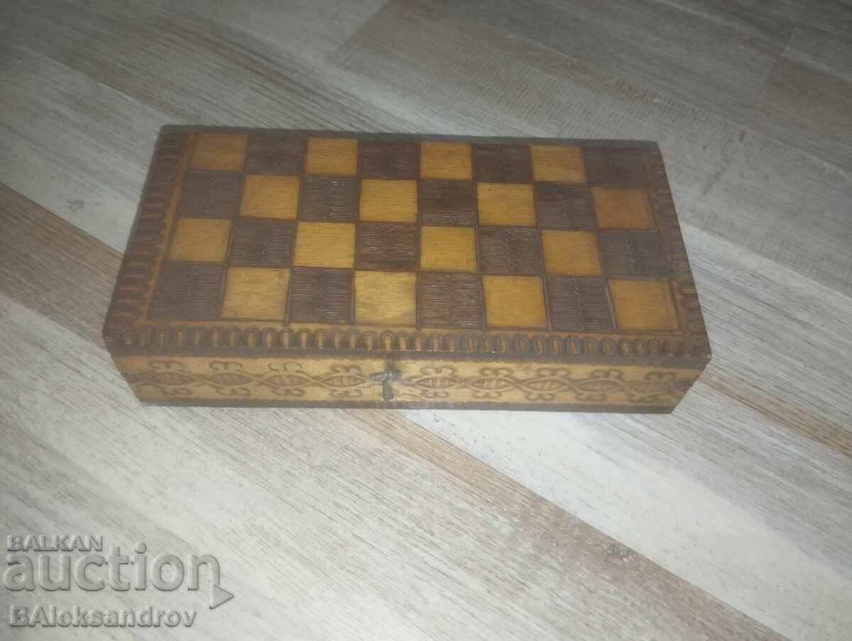 Auction  Tourist Chess