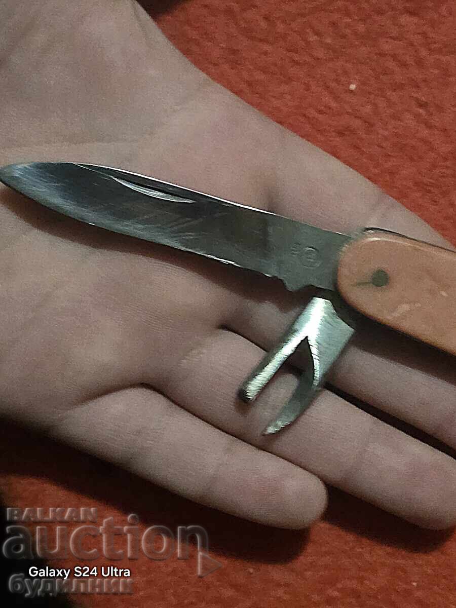 Old leg from the Socialist era BZTs. I'm launching over 100 Auctions. Take a look! - 5