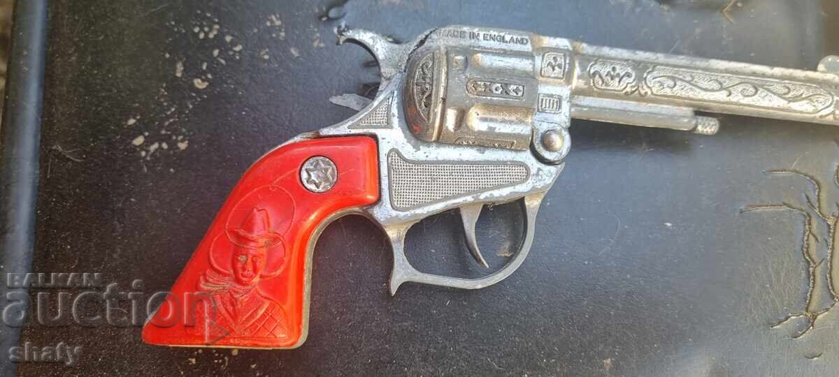 Стари пистолети с капси с цена 50.00 лв. | € 25.56