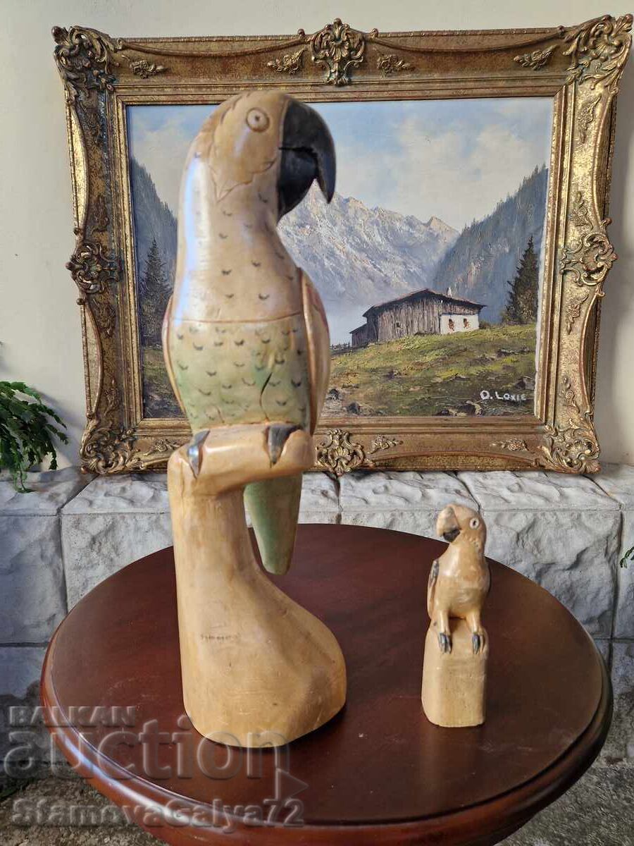 Δύο υπέροχα αντίκες ξύλινα παπαγαλάκια με τιμή 98.00 BGN | € 50.11