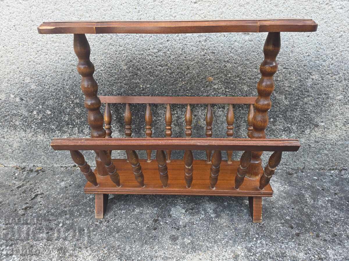 Ξύλινο περίπτερο για εφημερίδες και περιοδικά - 5