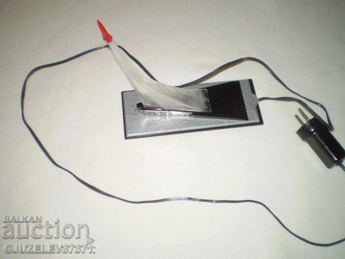 Нощна лампа «Ракета Космос - Покори Космоса» Работи СССР Нощна лампа «Ракета Космос - Покори Космоса» Работи СССР