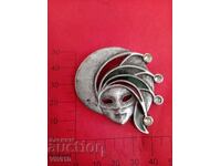 Broșă veche cu email și pietre