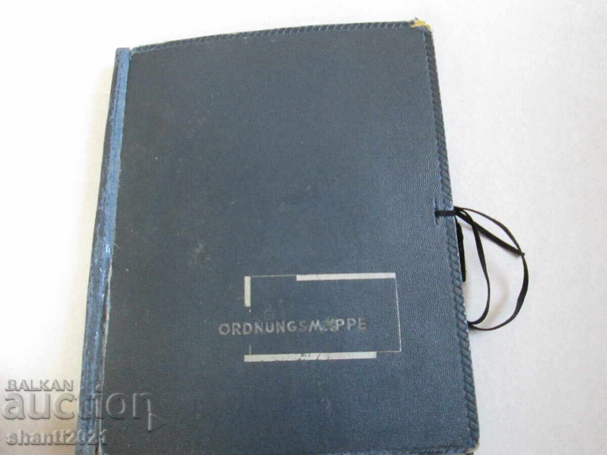 Παλιό άλμπουμ με γραμματόσημα - Βασίλειο της Βουλγαρίας και άλλες χώρες - 7