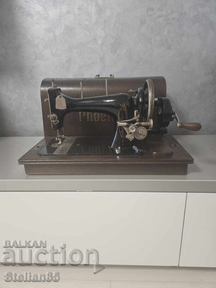 Hand-crank sewing machine Hand-crank sewing machine