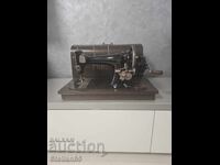 Hand-crank sewing machine