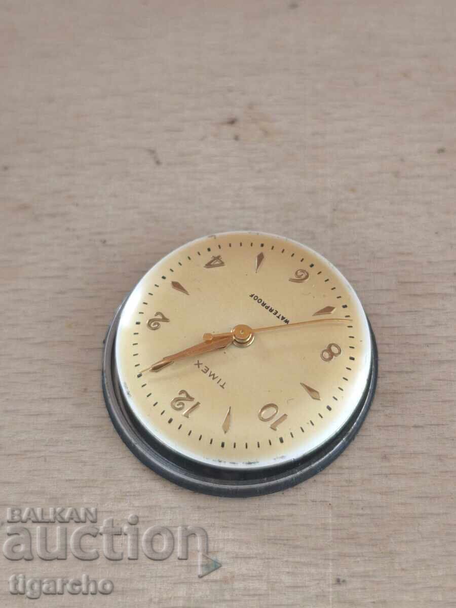 Машинка за мъжки часовник TIMEX с цена 10.00 лв. | € 5.11