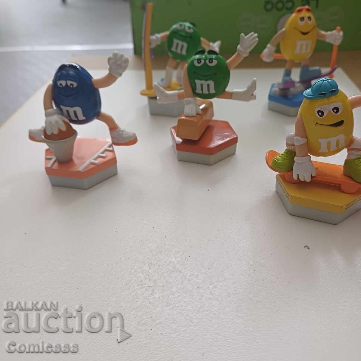 М & М фигурки пластмасови с цена 20.00 лв. | € 10.23