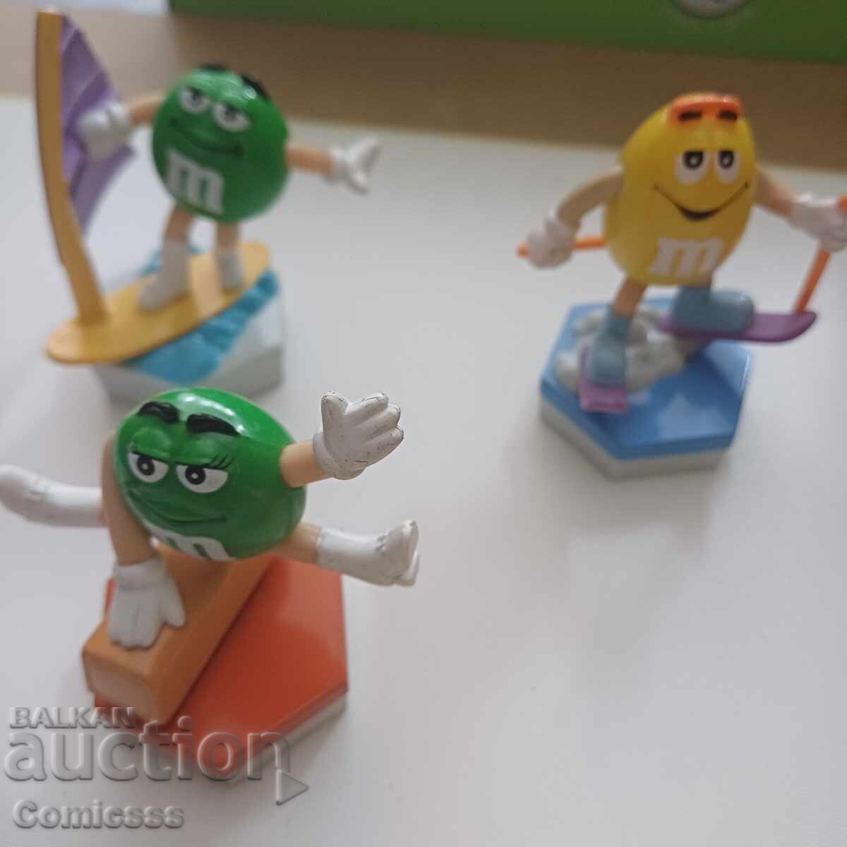 Аукцион М & М фигурки пластмасови