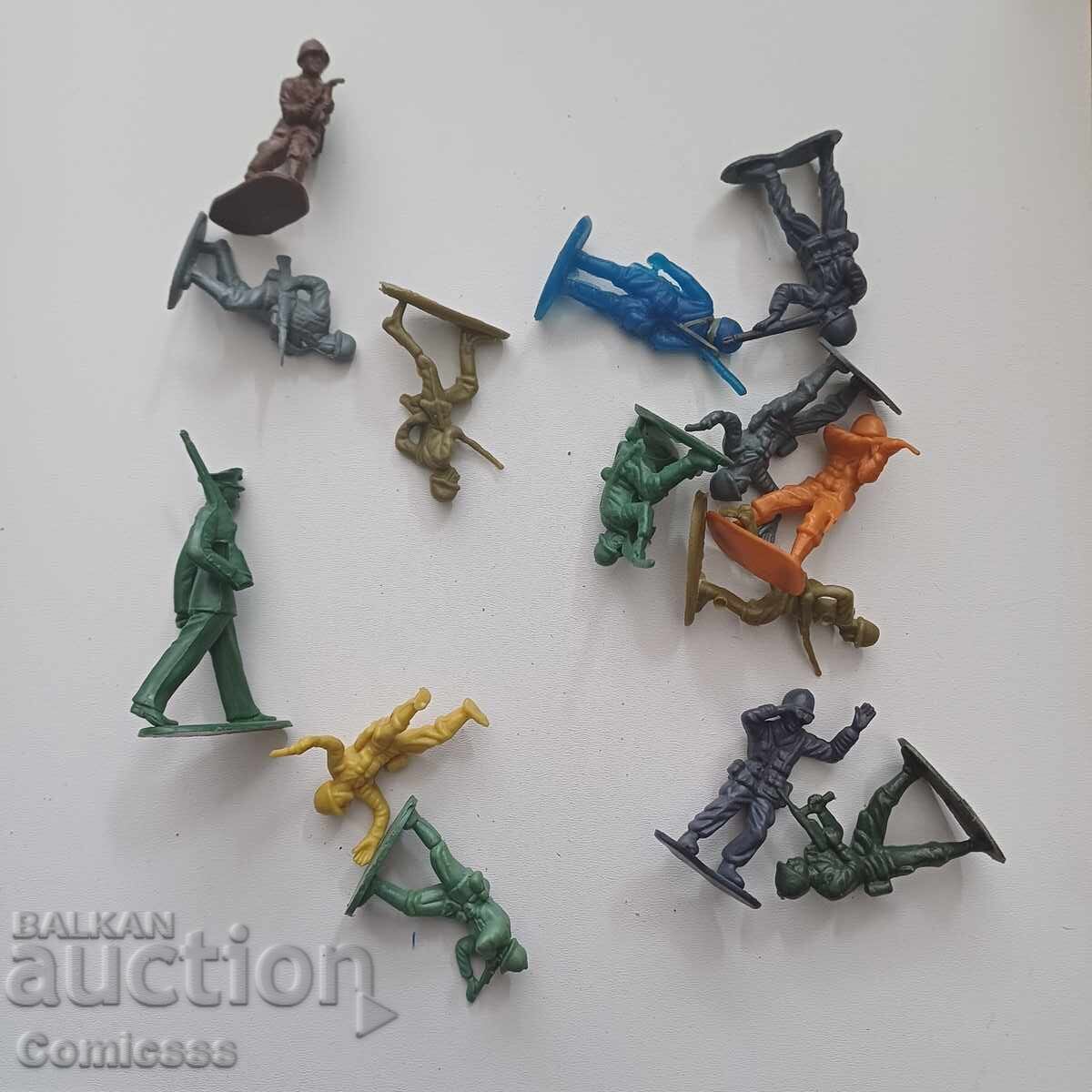 Στρατιώτες για διακόσμηση