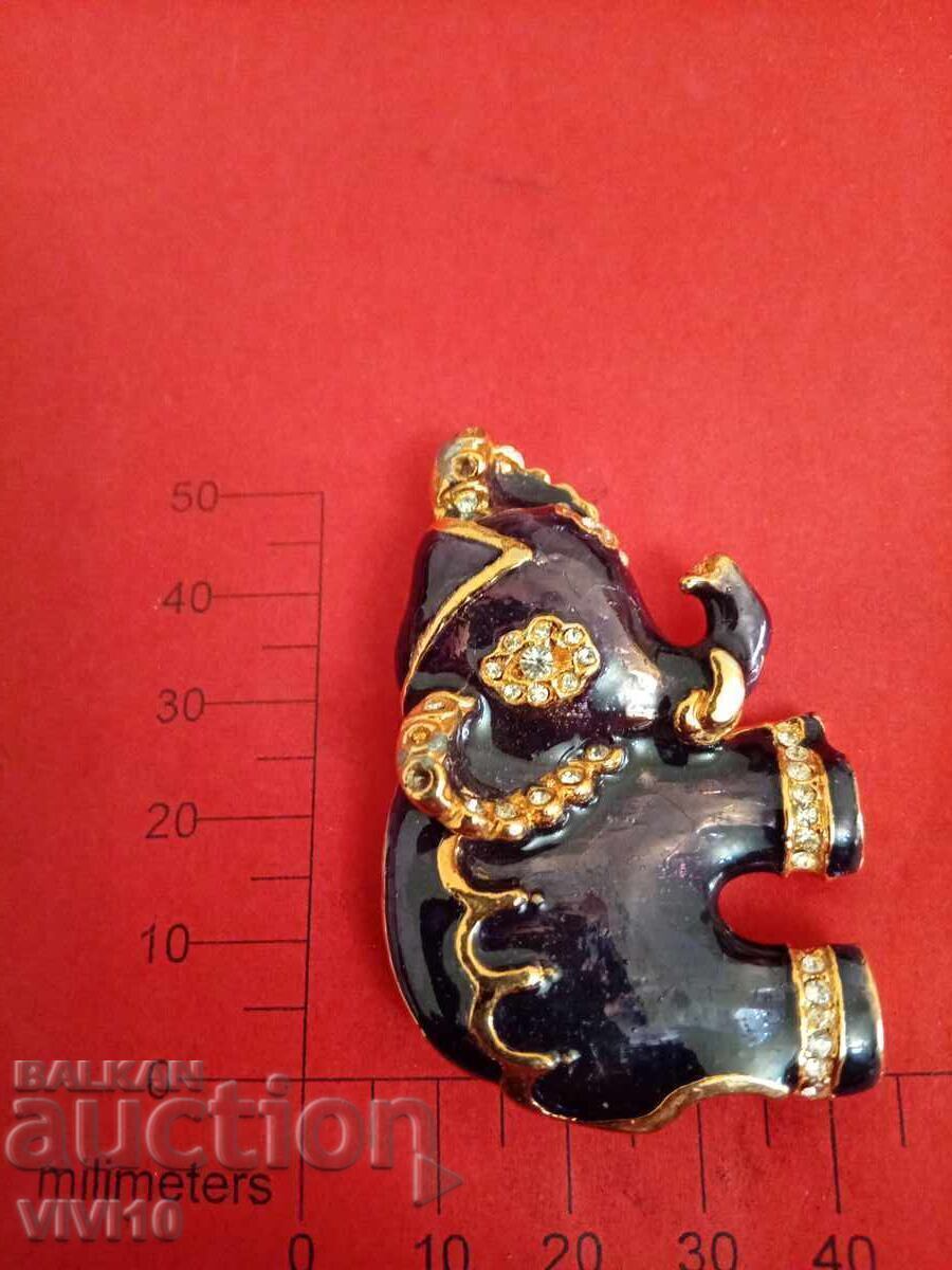 Старинна брошка емаил